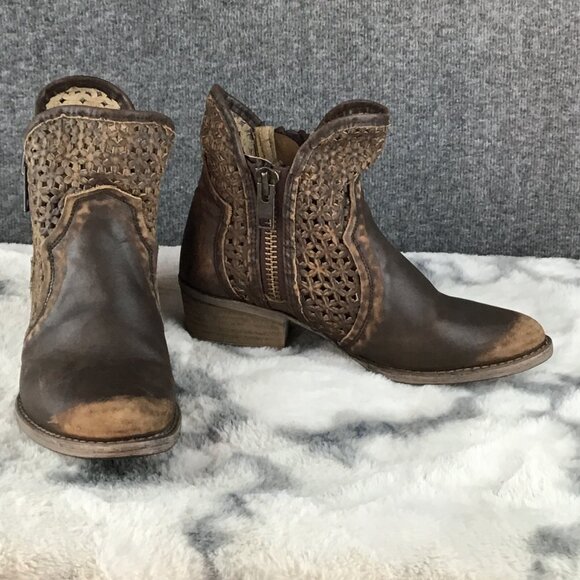 Circle G Corral Brown Leather Cutout Western Ankle Boots  8.5 - Picture 1 of 15